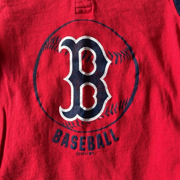 Boston Red Sox 3/4 length sleeves - Picture 3 of 4
